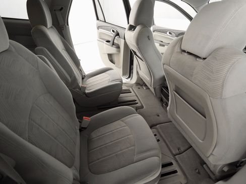 Used 2017 Buick Enclave Convenience image 21