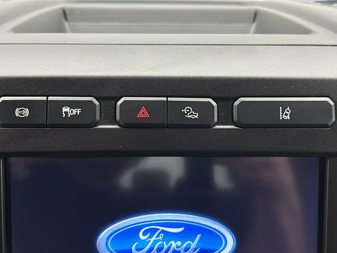 Used 2020 Ford F350 XLT w/ Tremor Off-Road Package AWD/4WD image 24