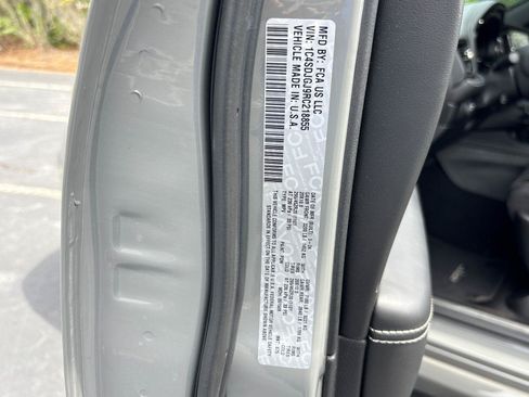 Used 2024 Dodge Durango SRT AWD/4WD image 12