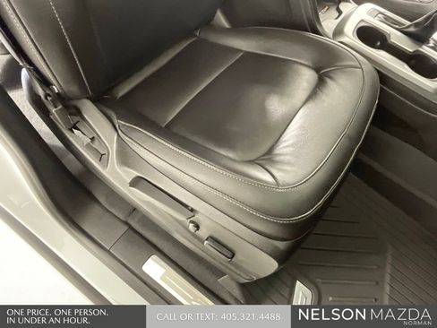Used 2022 Chevrolet Colorado ZR2 AWD/4WD image 27