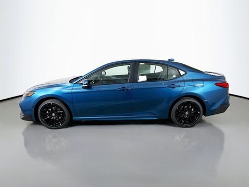 New 2026 Toyota Camry SE AWD/4WD image 4