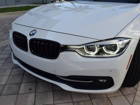 Used 2017 BMW 330i Sedan RWD image 9