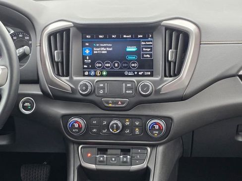 Used 2023 GMC Terrain AT4 image 16