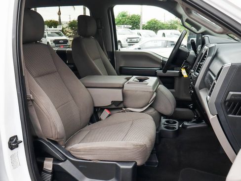 Used 2019 Ford F350 XLT image 40