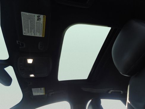 Used 2017 Lincoln MKZ Select w/ Select Plus Package image 29