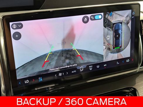 Certified 2025 Ford Expedition Platinum AWD/4WD image 9