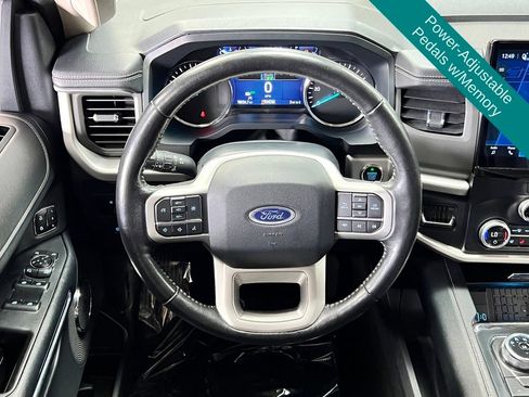Used 2024 Ford Expedition Max XLT AWD/4WD image 4