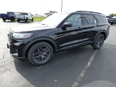 New 2026 Ford Explorer ST AWD/4WD image 8