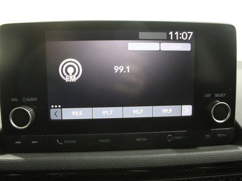 Used 2023 Honda Civic Sport image 13