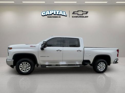 Used 2024 Chevrolet Silverado 2500 LTZ w/ LTZ Premium Package image 2