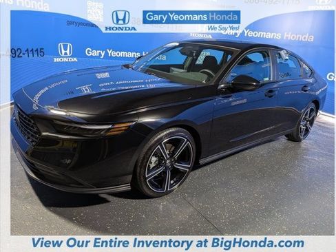 Used 2026 Honda Accord Sport image 11