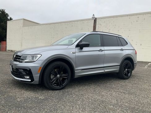 Used 2019 Volkswagen Tiguan SEL Premium R-Line image 78