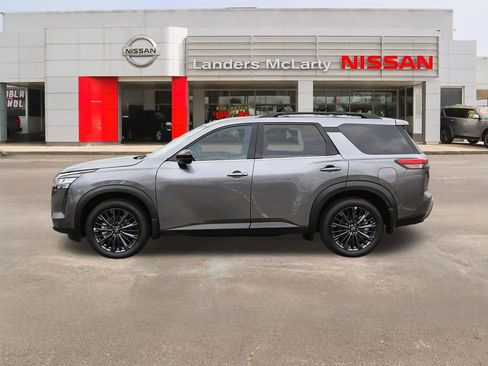 New 2026 Nissan Pathfinder SL w/ Cargo Package FWD image 6