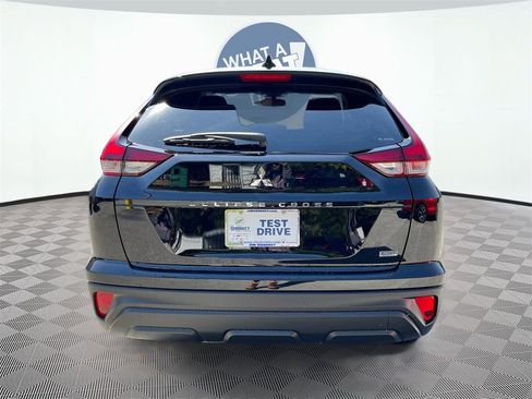 New 2026 Mitsubishi Eclipse Cross LE image 6