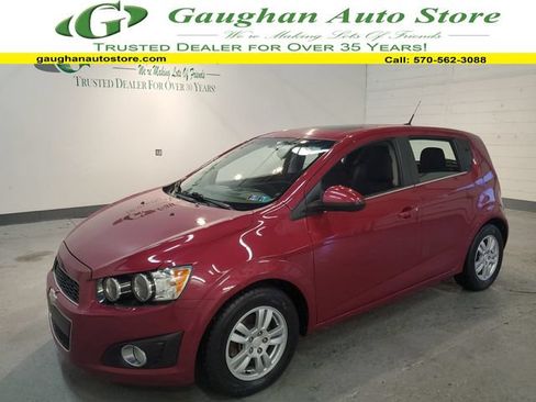 Used 2014 Chevrolet Sonic LT w/ LT Promotional Package FWD image 1