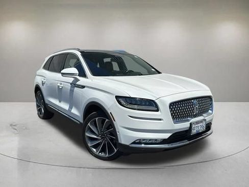Used 2022 Lincoln Nautilus Reserve w/ Equipment Group 202A AWD/4WD image 1