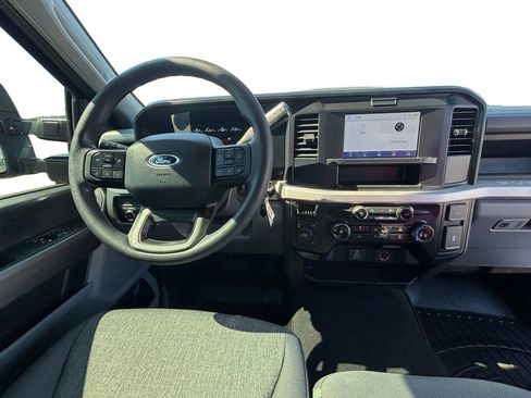 Used 2025 Ford F250 XL w/ STX Appearance Package image 17