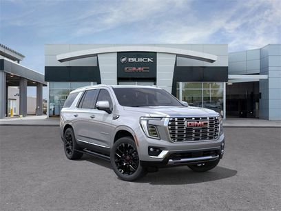 New 2026 GMC Yukon Denali w/ Sun & Power Step Package