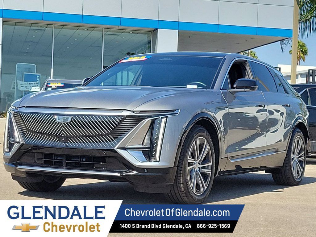 Used 2024 Cadillac Lyriq Luxury RWD image 7
