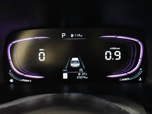 Used 2023 Kia Soul LX w/ LX Technology Package image 21