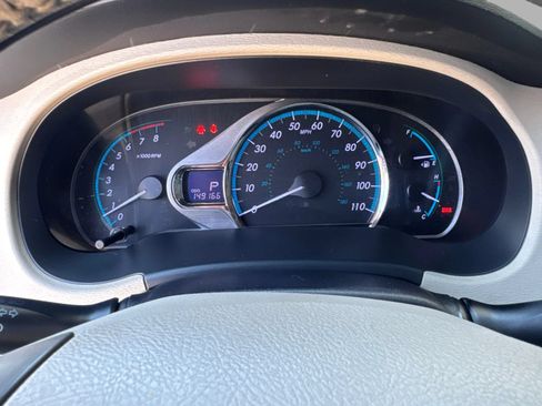 Used 2011 Toyota Sienna XLE w/ XLE Navigation Pkg FWD image 21