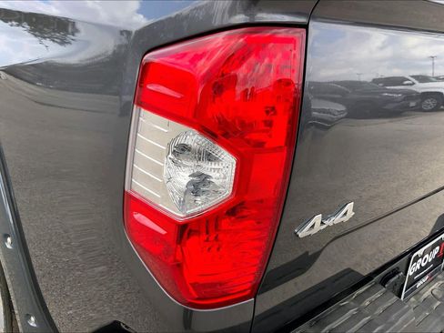 Used 2019 Toyota Tundra Limited image 28