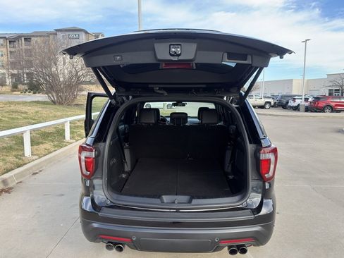 Used 2019 Ford Explorer Sport w/ Equipment Group 401A image 6