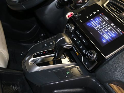 Used 2019 Honda CR-V EX-L image 32