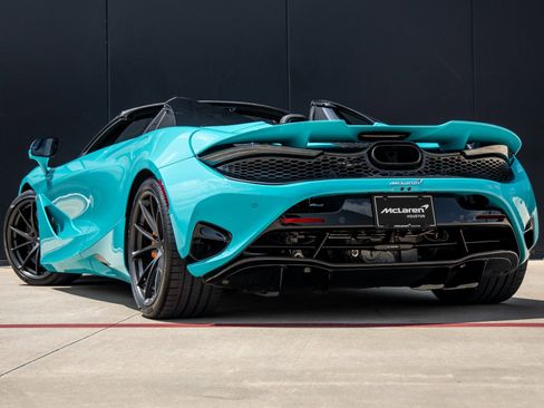 Used 2024 McLaren 750S Spider image 7