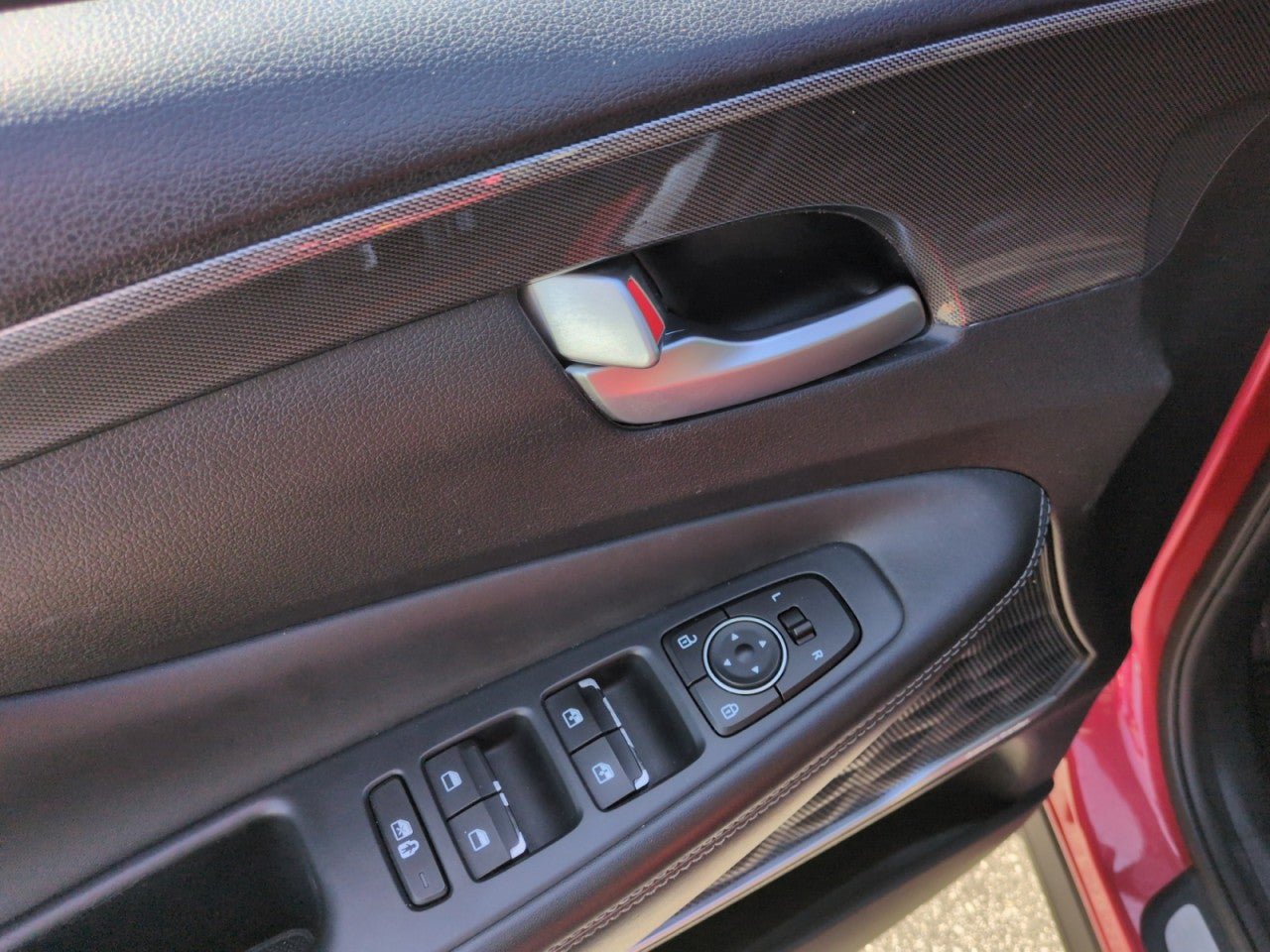 Used 2021 Hyundai Santa Fe SEL FWD image 12