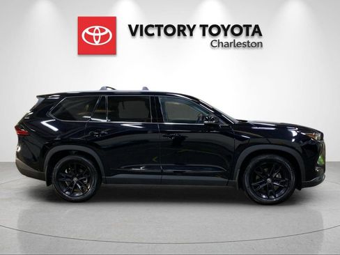 Used 2026 Toyota Grand Highlander AWD image 6