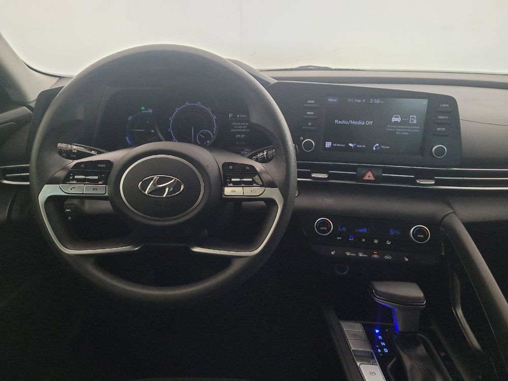 Used 2023 Hyundai Elantra Blue FWD image 22