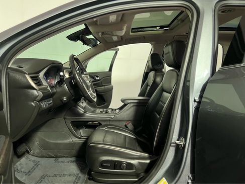 Used 2021 GMC Acadia Denali w/ Denali Ultimate Package AWD/4WD image 22