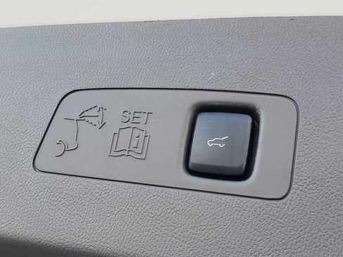 Certified 2023 Lincoln Corsair FWD image 28