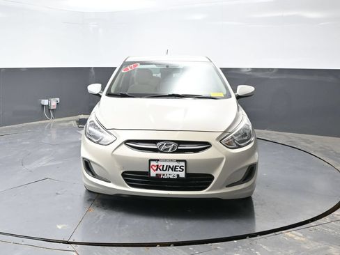 Used 2017 Hyundai Accent SE FWD image 5