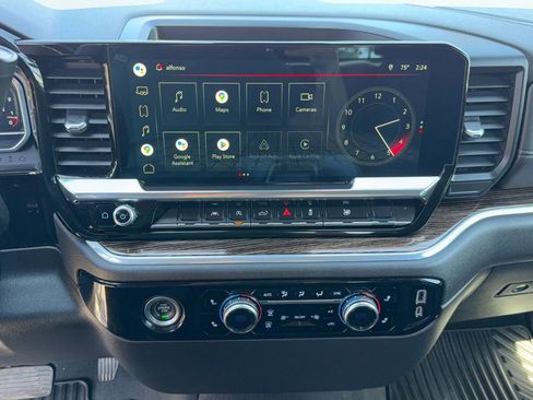 Used 2022 GMC Sierra 1500 Elevation image 20