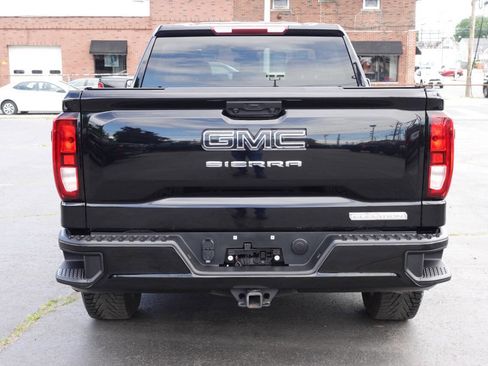 Used 2023 GMC Sierra 1500 Elevation w/ LPO, Elevation Black Package AWD/4WD image 8