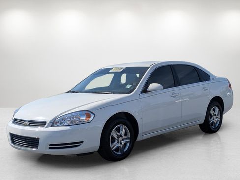 Used 2008 Chevrolet Impala LS image 1