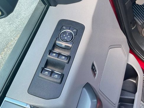 Used 2019 Ford F150 XLT w/ Equipment Group 302A Luxury AWD/4WD image 39