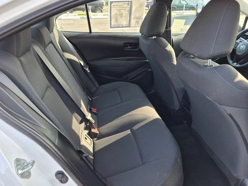 Used 2022 Toyota Corolla LE FWD image 7