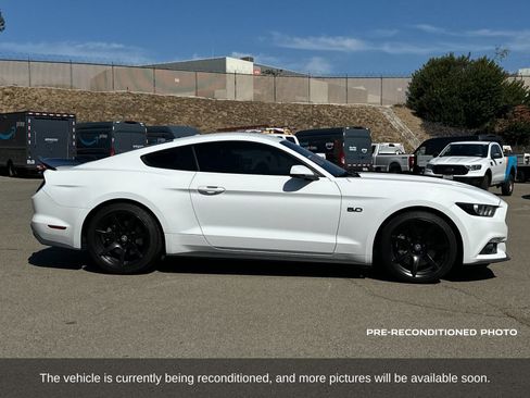 Used 2015 Ford Mustang GT Premium w/ Equipment Group 401A RWD image 7