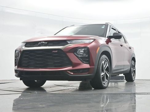 Used 2023 Chevrolet TrailBlazer RS FWD image 34