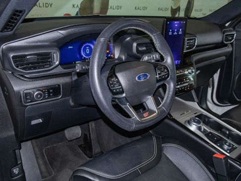 Used 2023 Ford Explorer ST w/ Equipment Group 401A AWD/4WD image 6