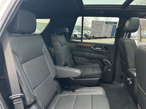 Certified 2025 GMC Yukon Denali w/ Sun & Power Step Package image 48