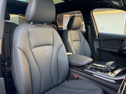 Used 2025 Audi Q7 3.0T Premium Plus w/ Premium Plus Package image 16