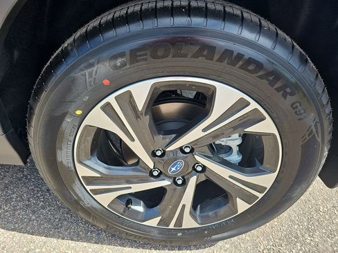 New 2026 Subaru Crosstrek 2.0i Premium AWD/4WD image 32