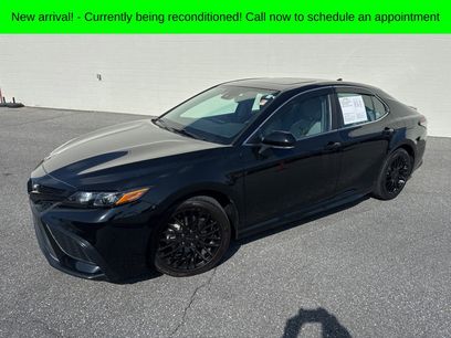 Used 2022 Toyota Camry SE w/ Convenience Package