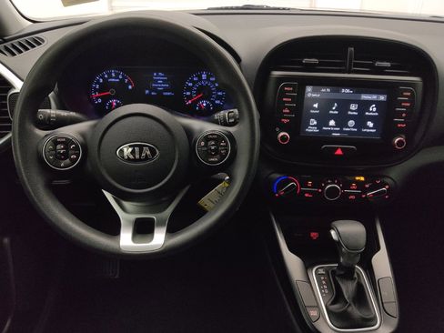 Used 2020 Kia Soul LX FWD image 22