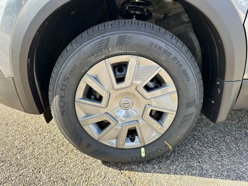 New 2026 Nissan Kicks S w/ Charging Package image 11