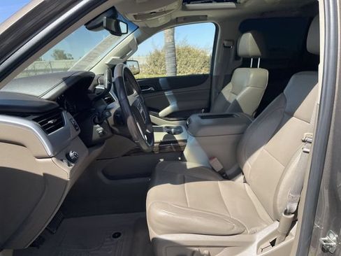 Used 2015 GMC Yukon SLT w/ Open Road Package RWD image 18